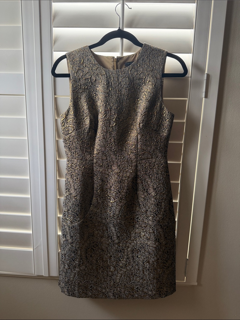 Ann Taylor Sleeveless Brocade Sheath Dress - Gold and Black